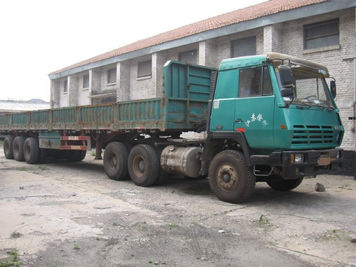 Hongyan Steyr PR China - 15544.jpg