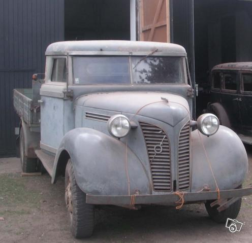 Volvo L201 K - 1949 - HP hytt.JPG