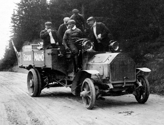 Scania TypE - 1909 - M108 - 01LR - Malmö-Stockholm.JPG