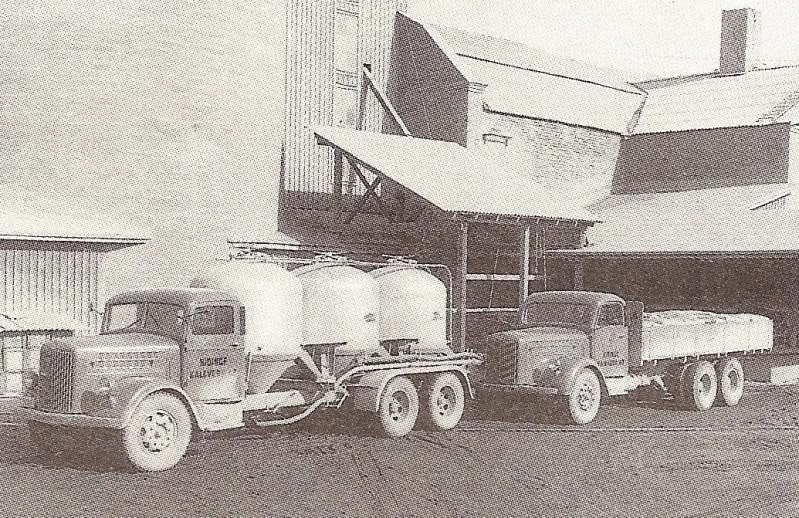 Scania-Vabis L13 Boggie & Scania-Vabis LS22 - xxinge Kalkxxx.jpg