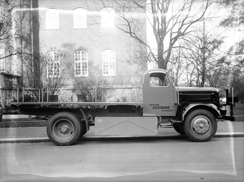 HC 000994 - Borgward Elektro E3 II (Eldriven) - 1941 - Ch # 73304 - Br Edstrand Malmö.JPG