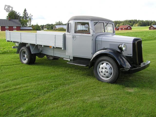 Volvo LV82 DS - 1939 - Strömsund.JPG