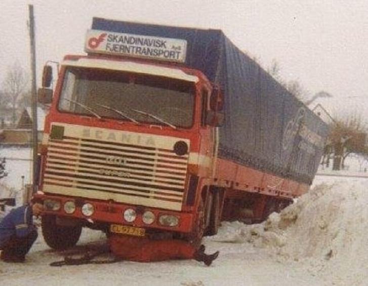 140eren skredet med 25 ton tagsten.jpg