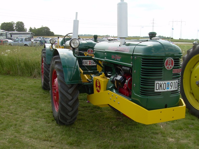 BM 230 Victor - 1959 - DKO910 - Sammanbyggd med BM 230 Victor - 1956 - RAC844 - LR.JPG