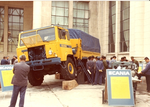 027_b.JPG