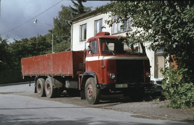 AW 1978 24B046 (640x414).jpg